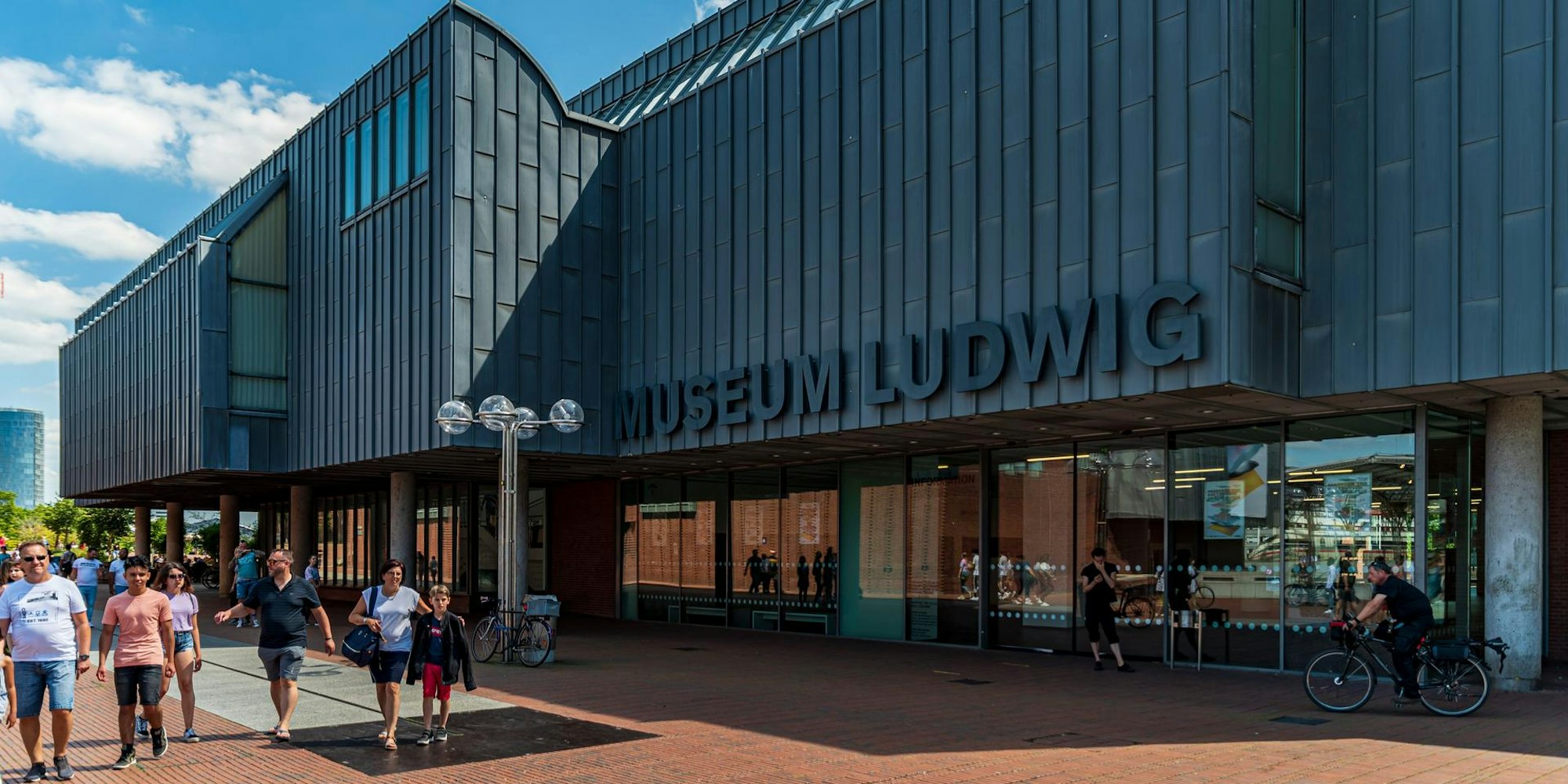 Museum Ludwig ROLL