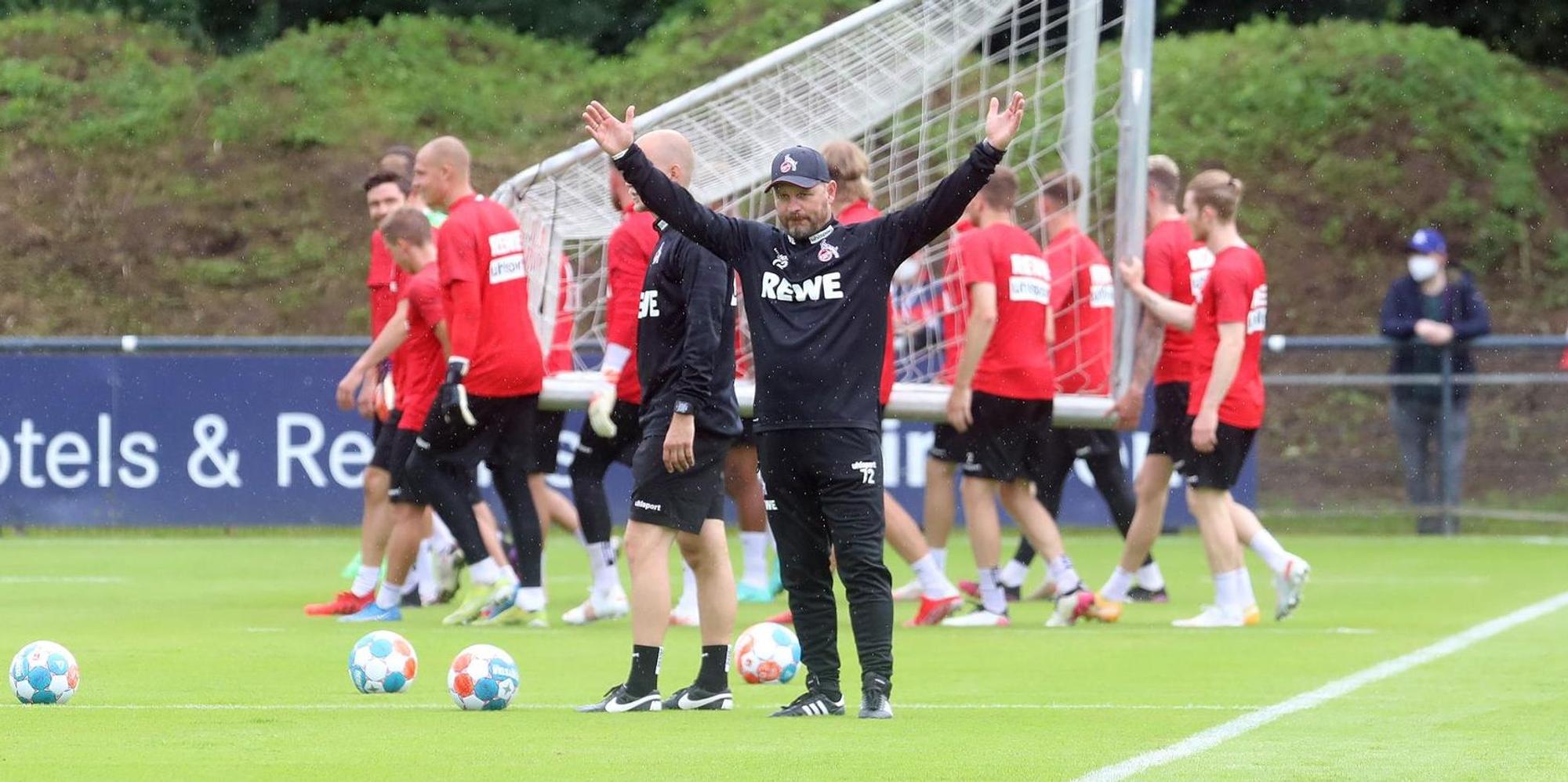 Baumgart Trainingsauftakt FC