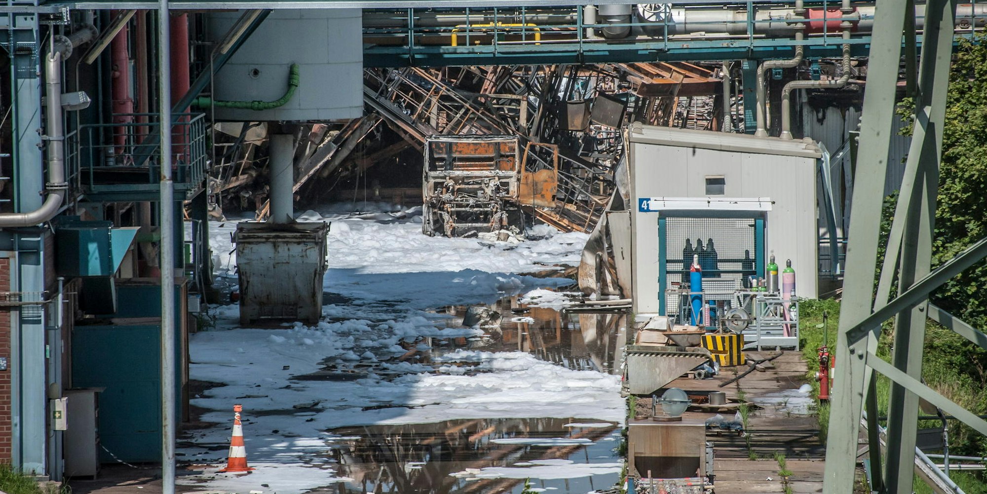 explosion-currenta_rar_RLE_07282021_nef_alf_6336