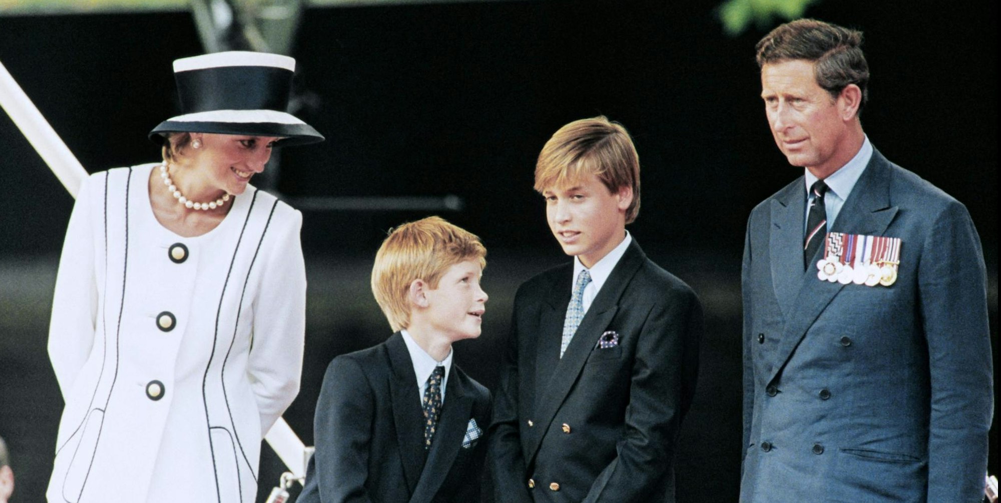 Diana mit William und Harry