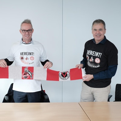 EC780A94-3322-440D-981B-4F1910AFA993