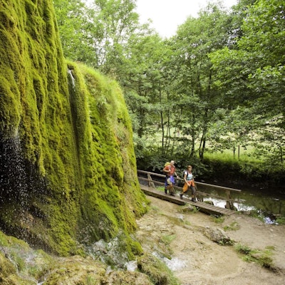 Wasserfall Dreimühlen dpa