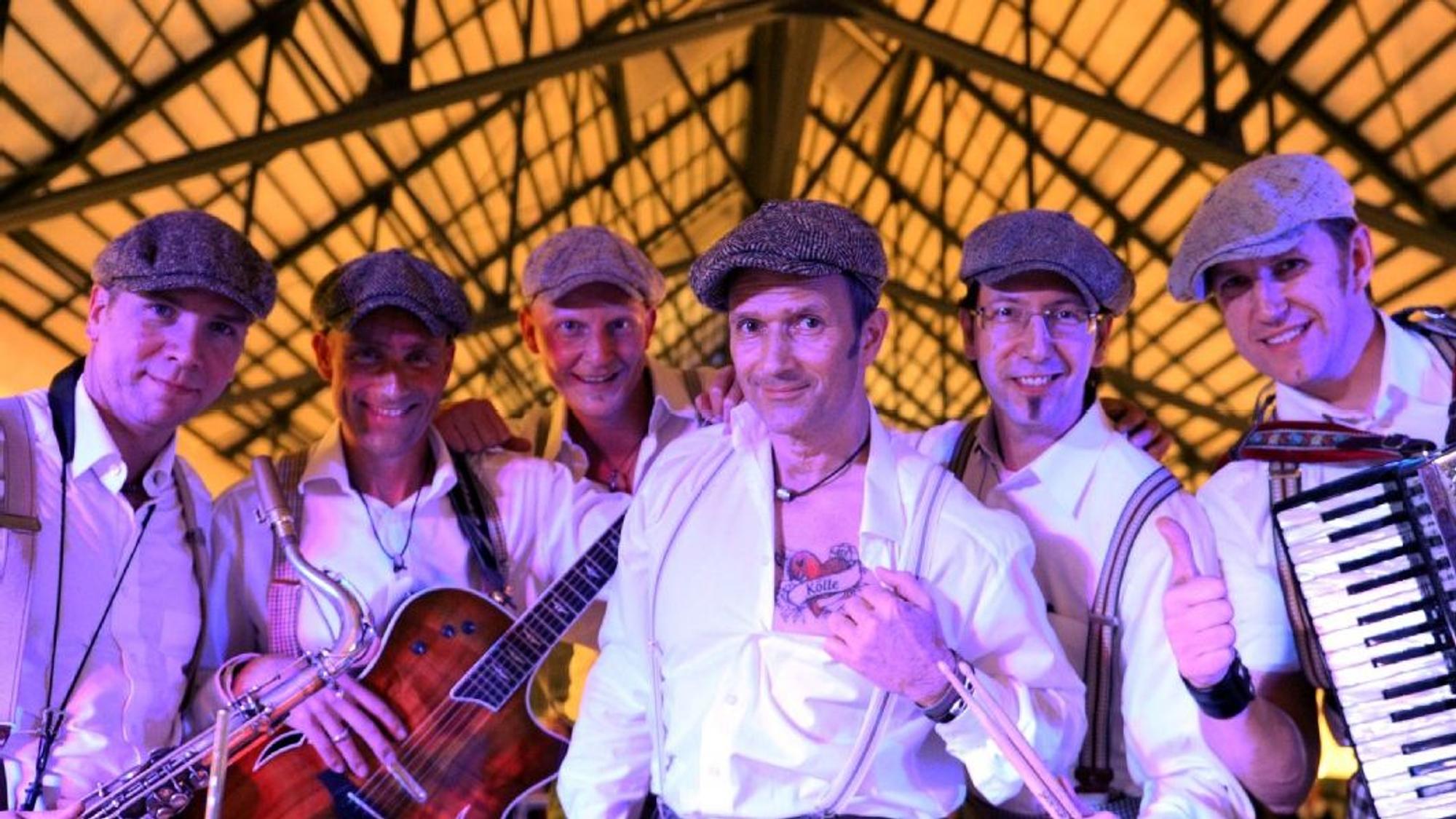 Sechs Männer der Band Klüngelköpp