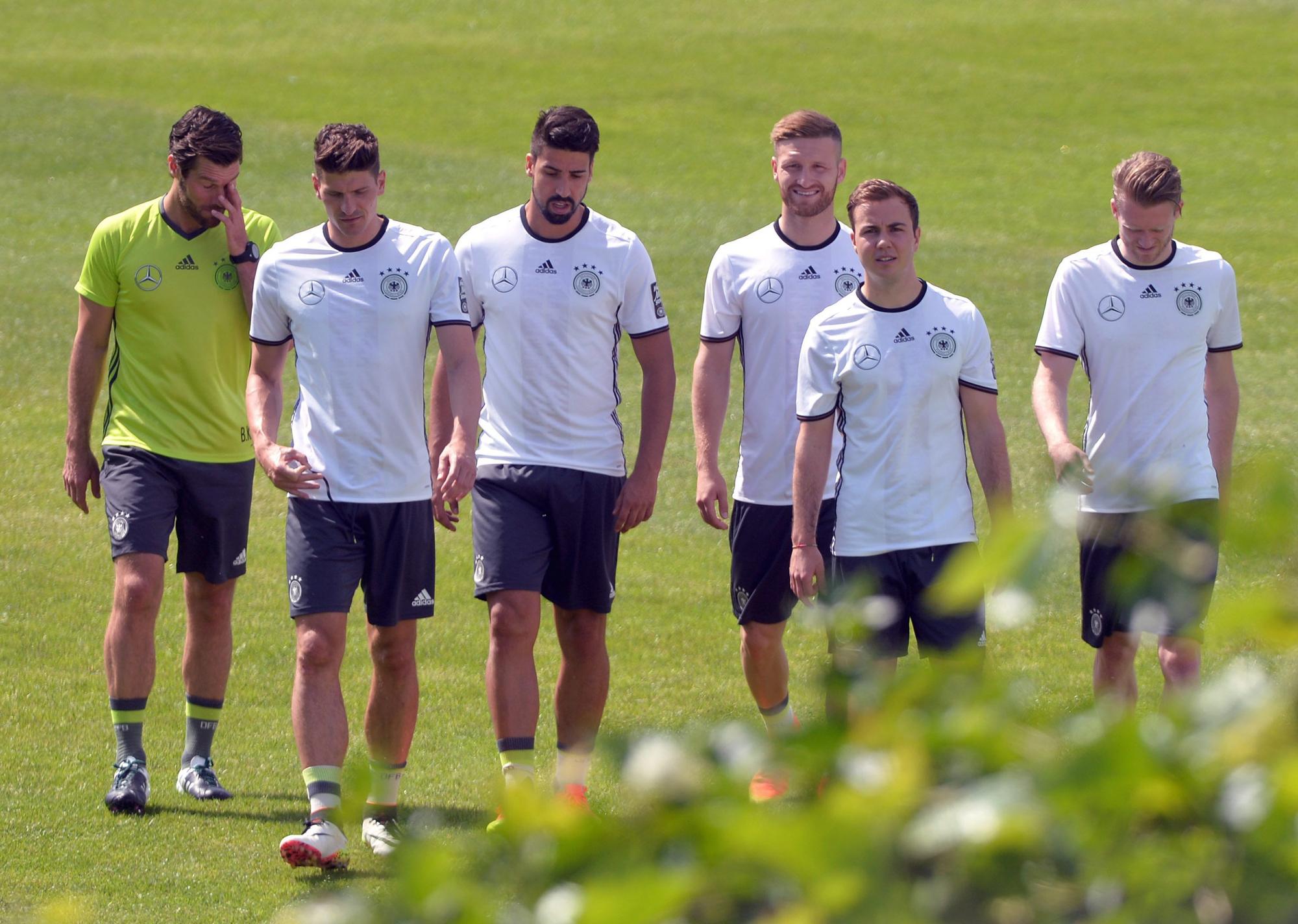 goetze_khedira_fußball_dpa