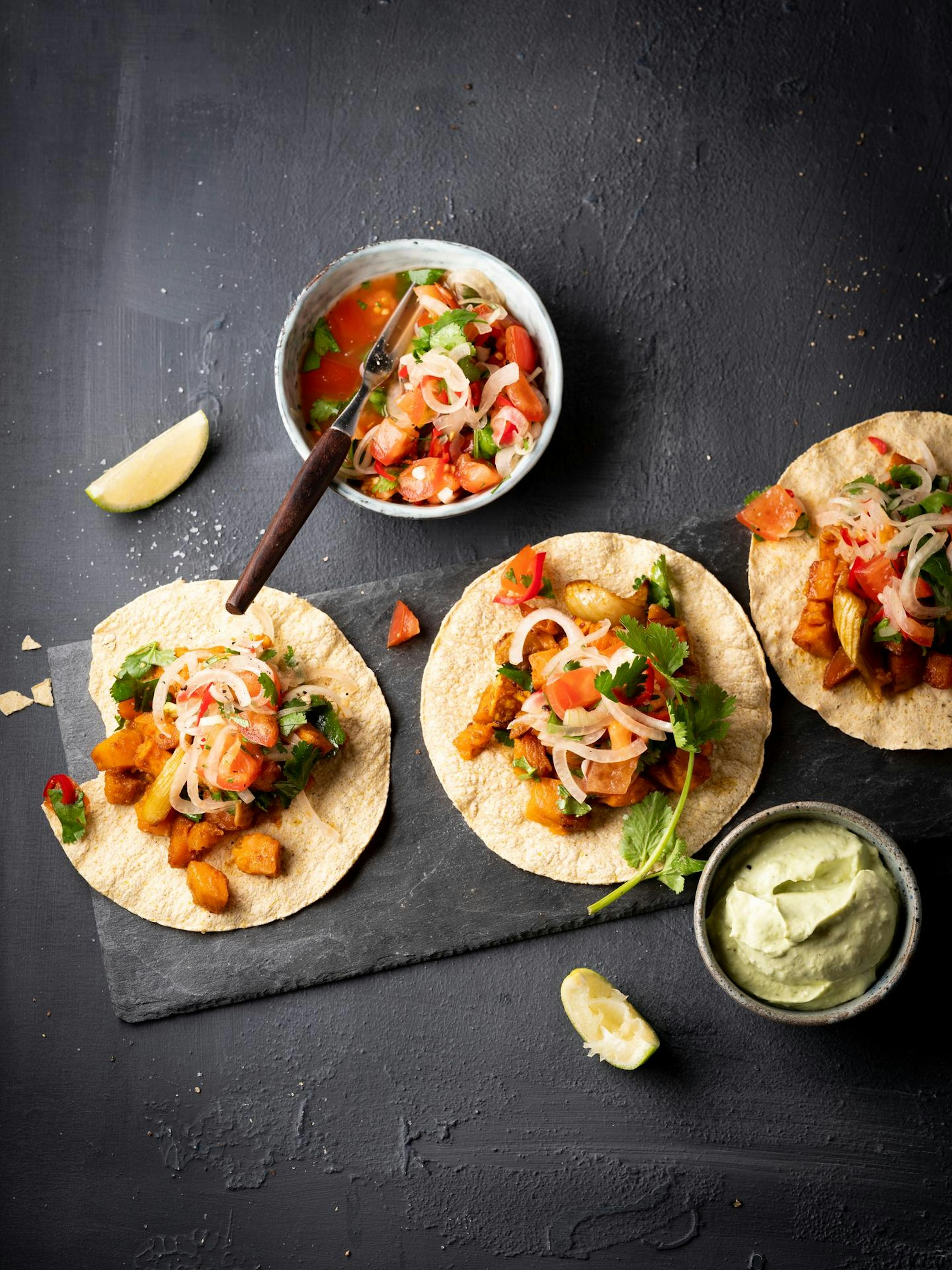 chili mit süßkartoffel tacos j floss rezept