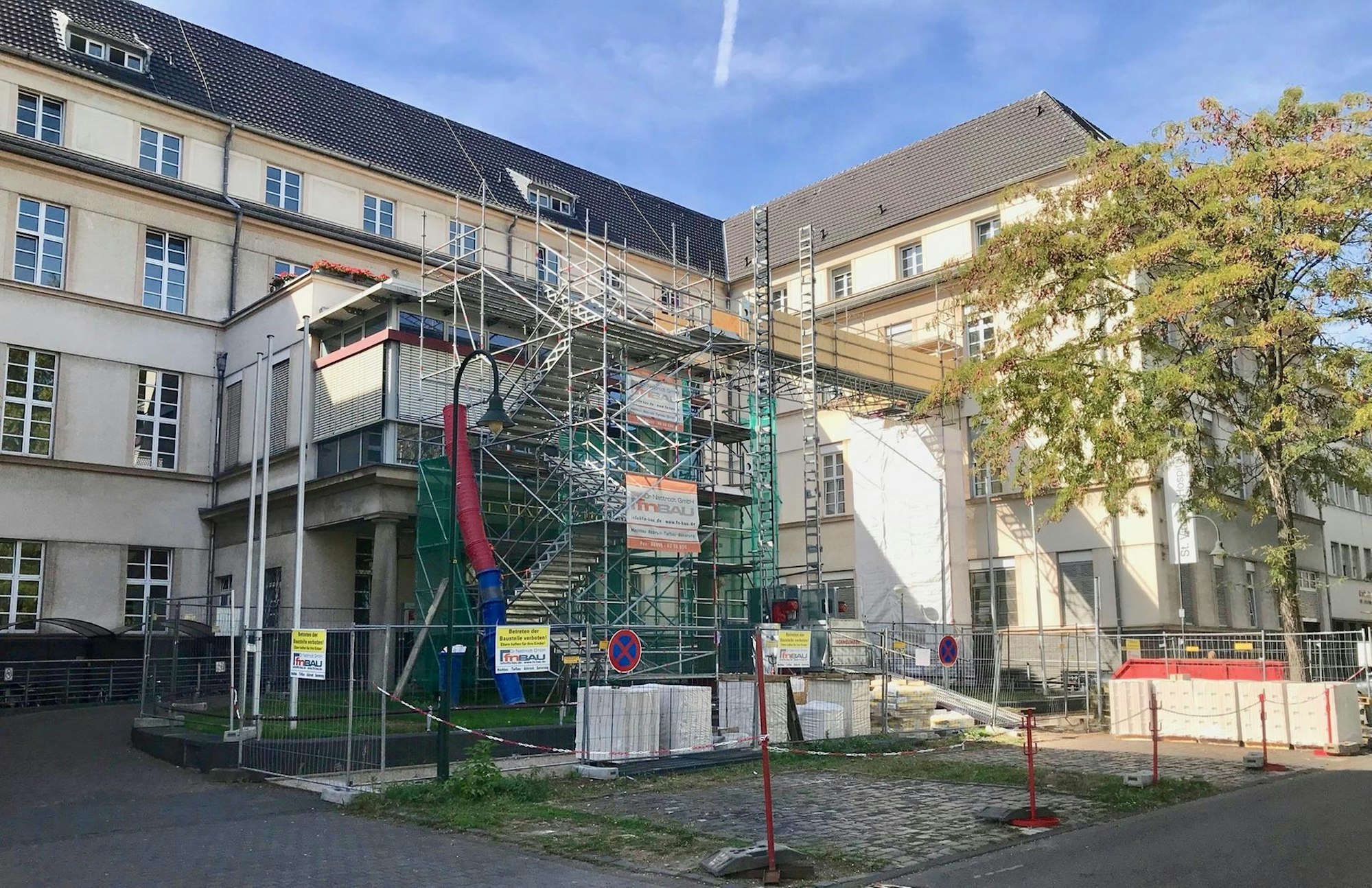 Vinzenz Hauptportal 2