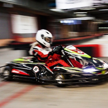 Kartfahrer Symbolbild