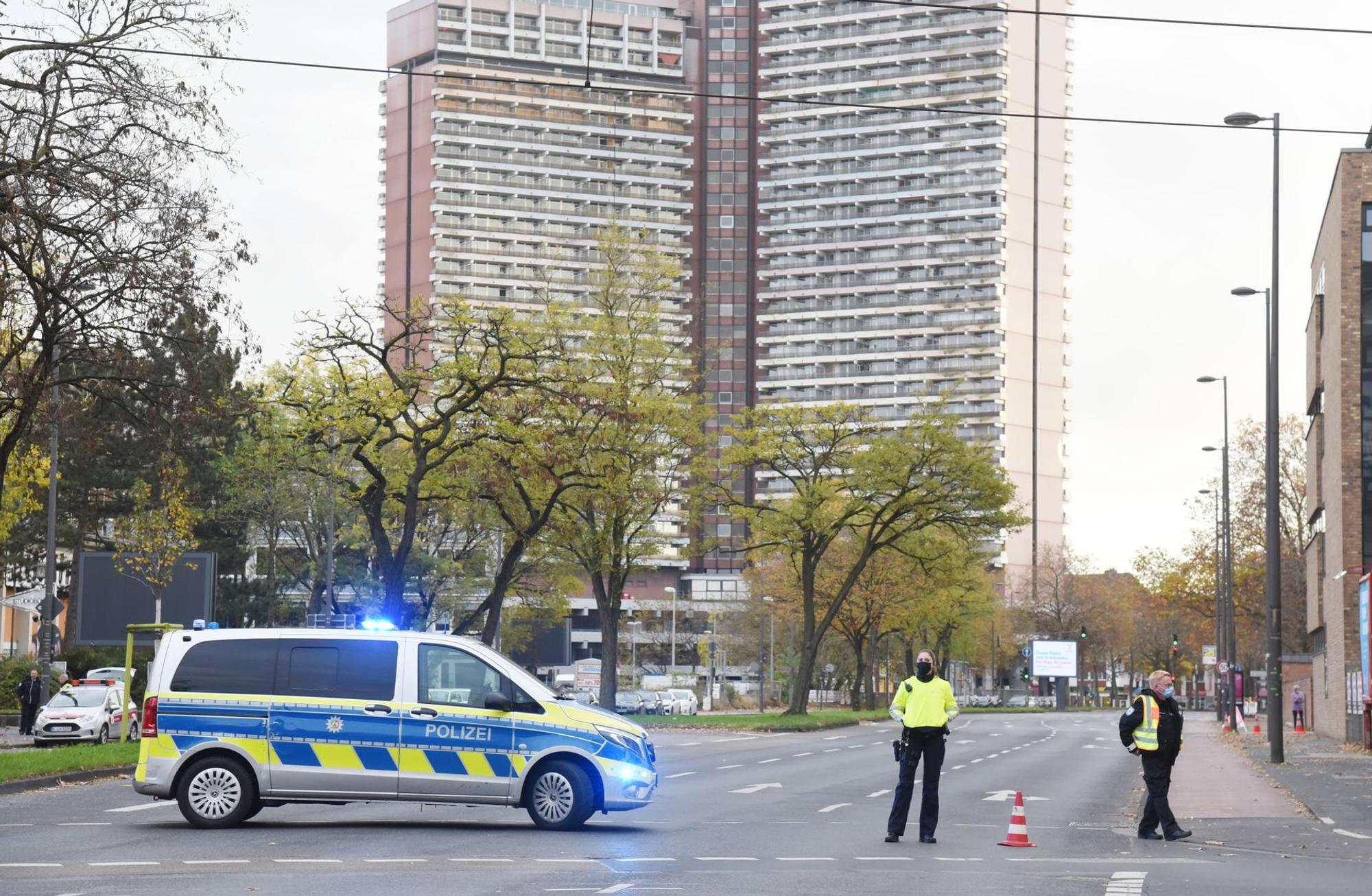 Bombe-Köln Sülz Sperrung Universitätsstraße