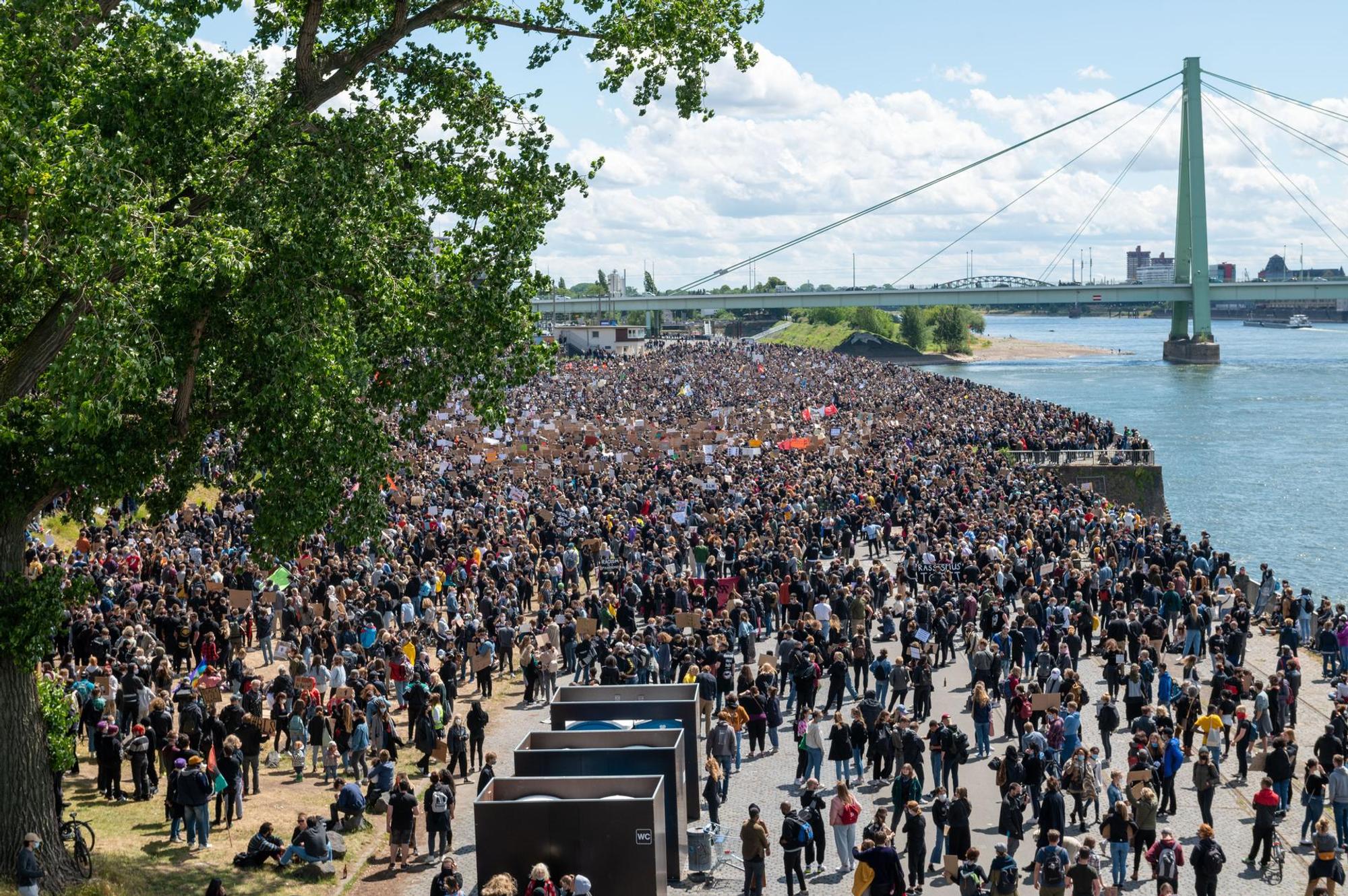 Demo Köln Deutzer Werft