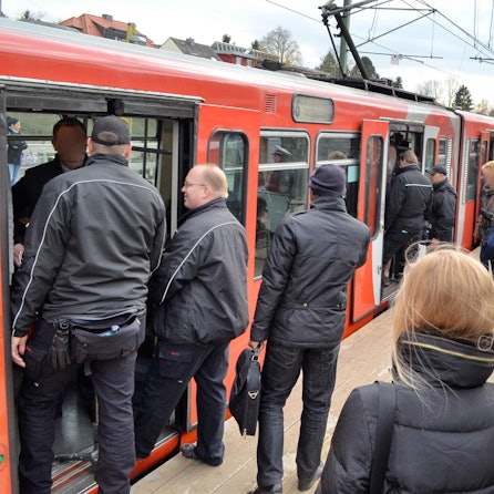 Linie 16 Bonn Symbol