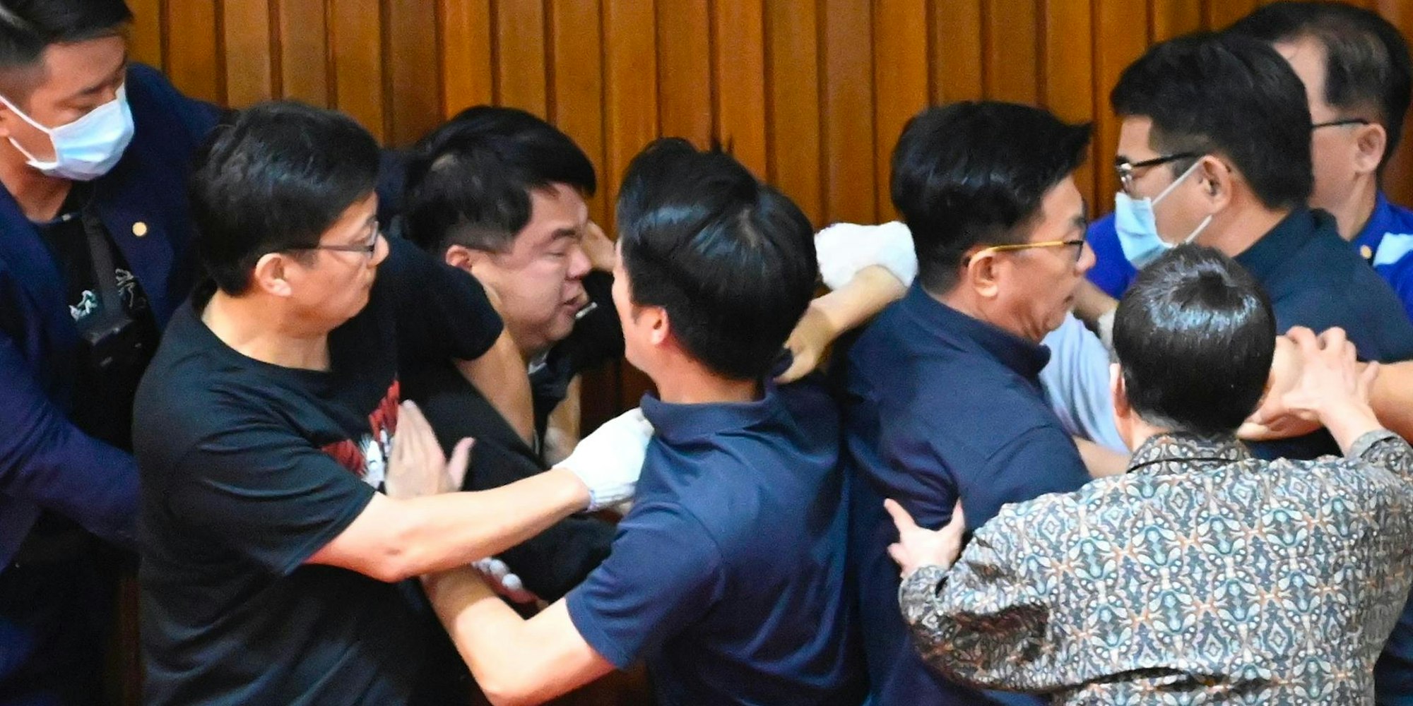 Tumulte Taiwan Parlament