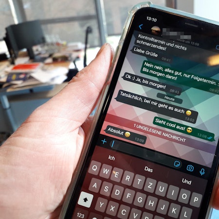 20200318 Whatsapp Darkmode Headern bearbeitet 2