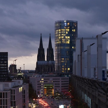 Kölner Dom Stadthaus