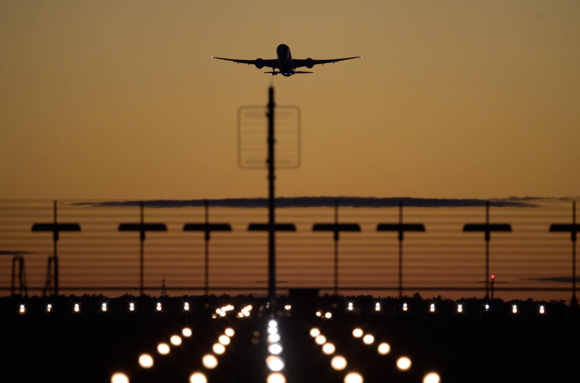 Flugzeug Reiseverkehr