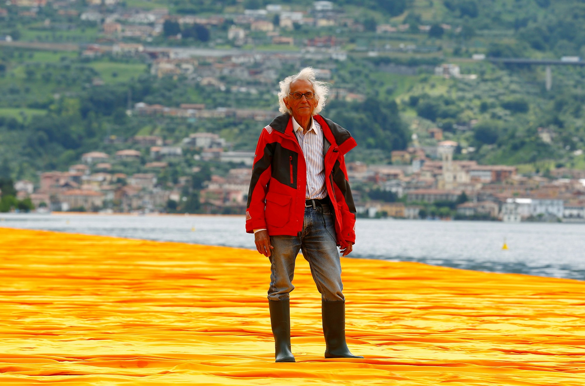 Künstler Christo auf dem „Floating Piers“