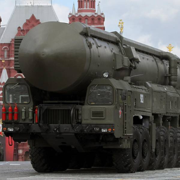 Atomwaffe Parade Moskau 2011