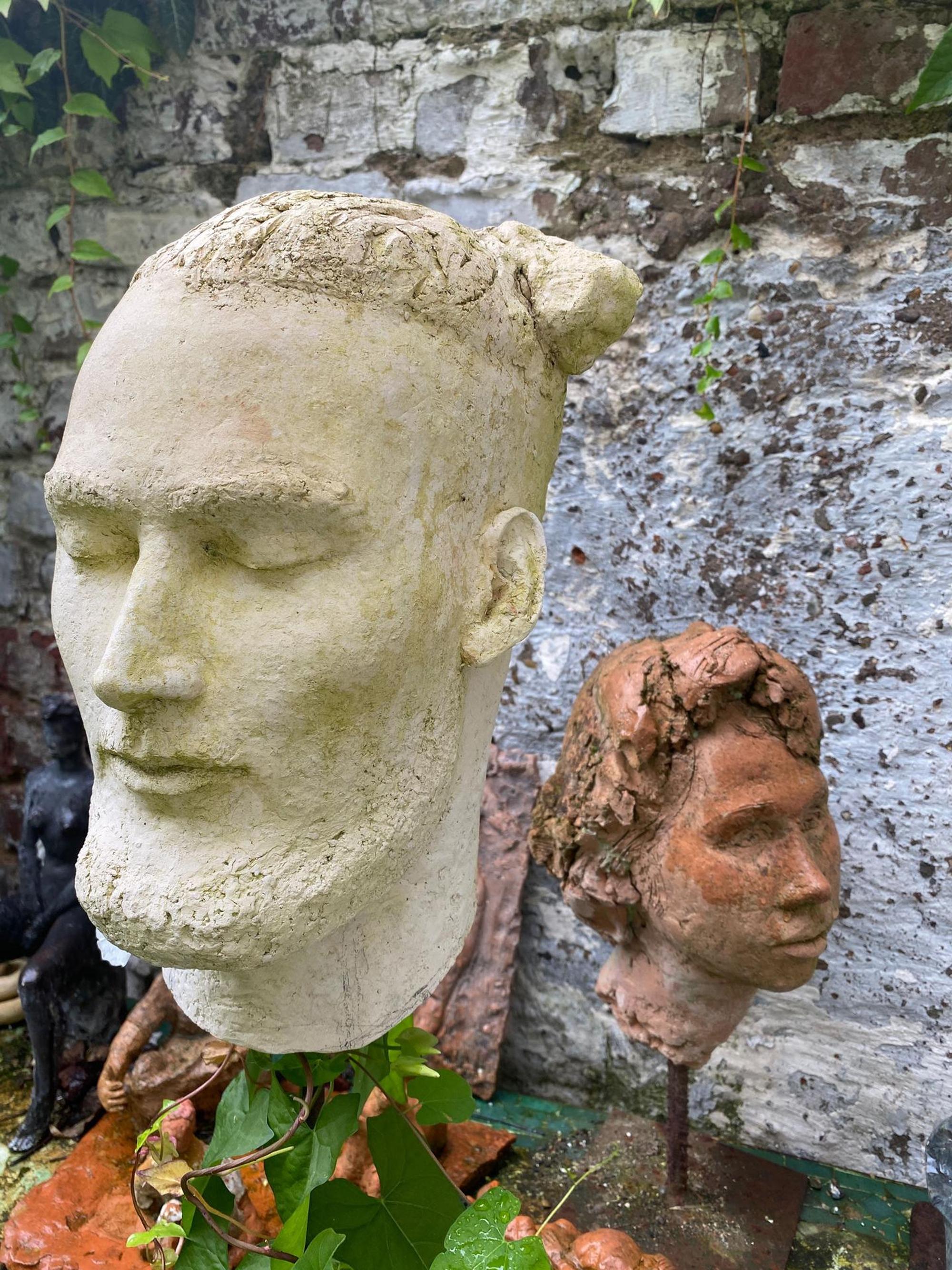 so wohnt_MR_Sohn als Skulptur