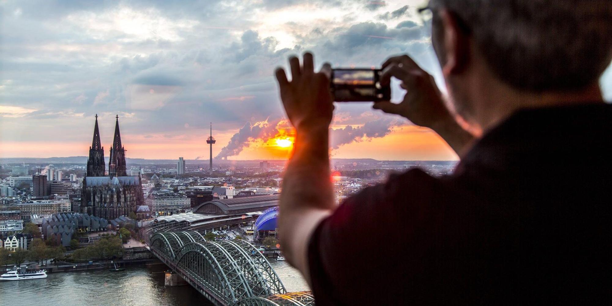 Besucher TriangleTurm