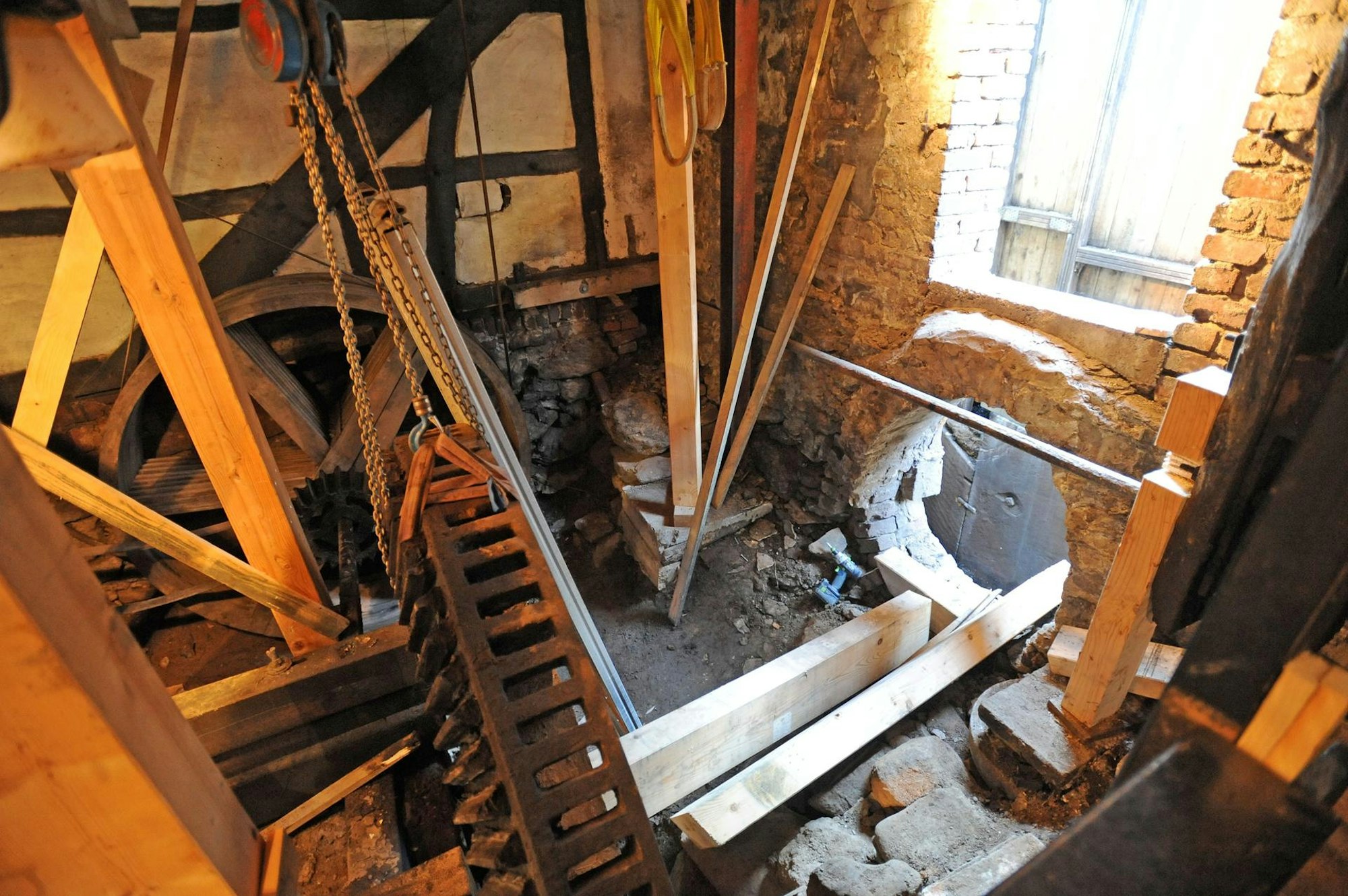 Wipperkotten neues Wasserrad_002