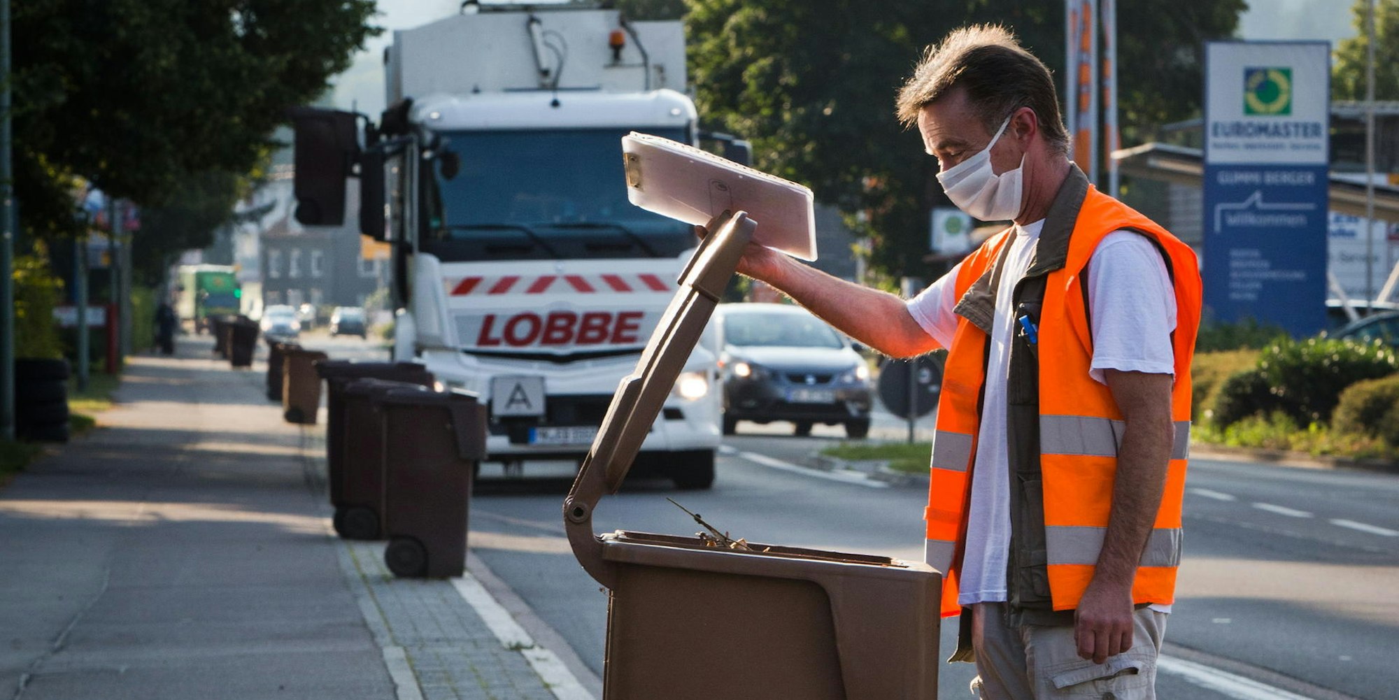 Mülltonnen Gummersbach I