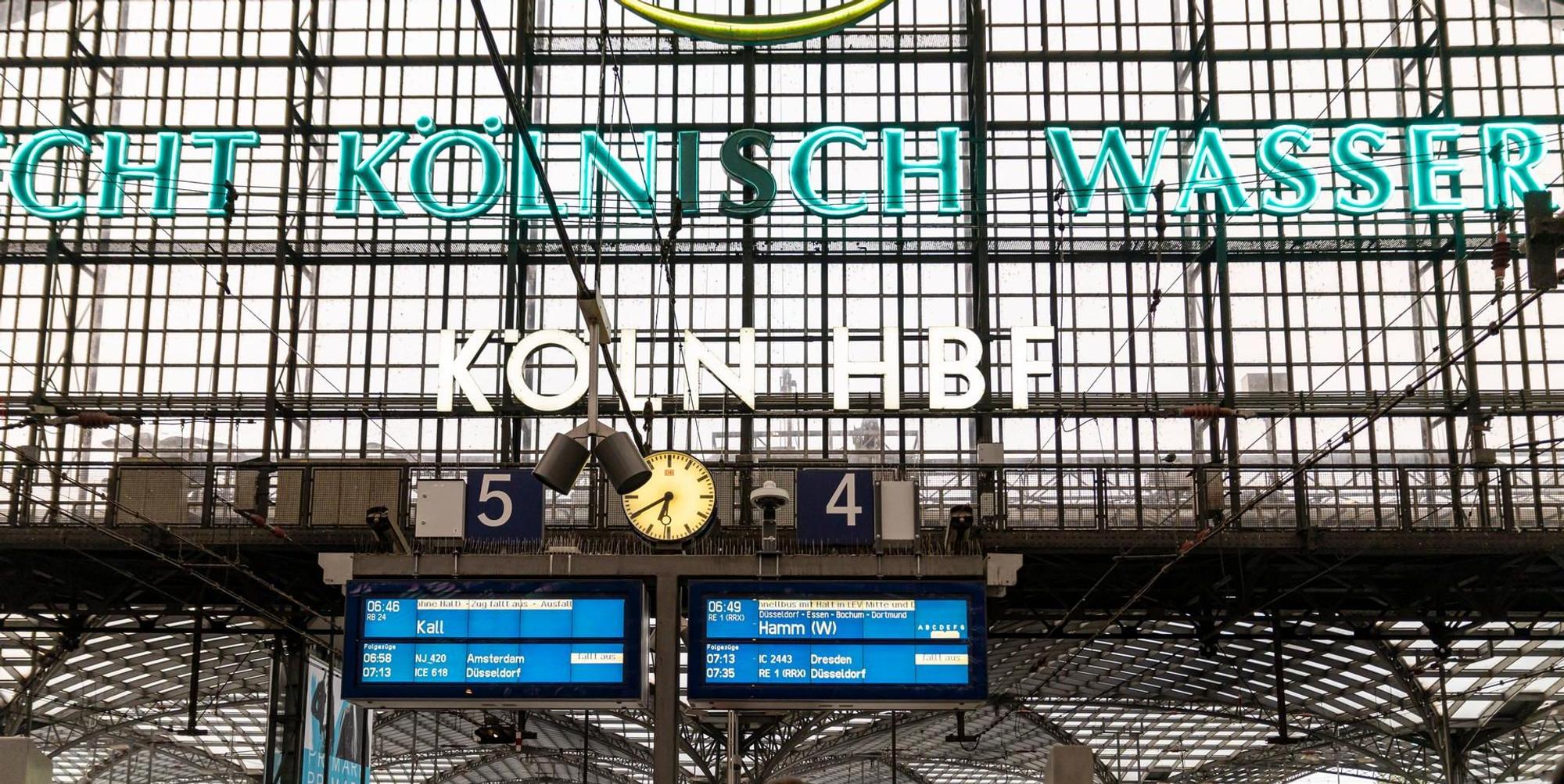 Köln Hauptbahnhof Streik ROLL