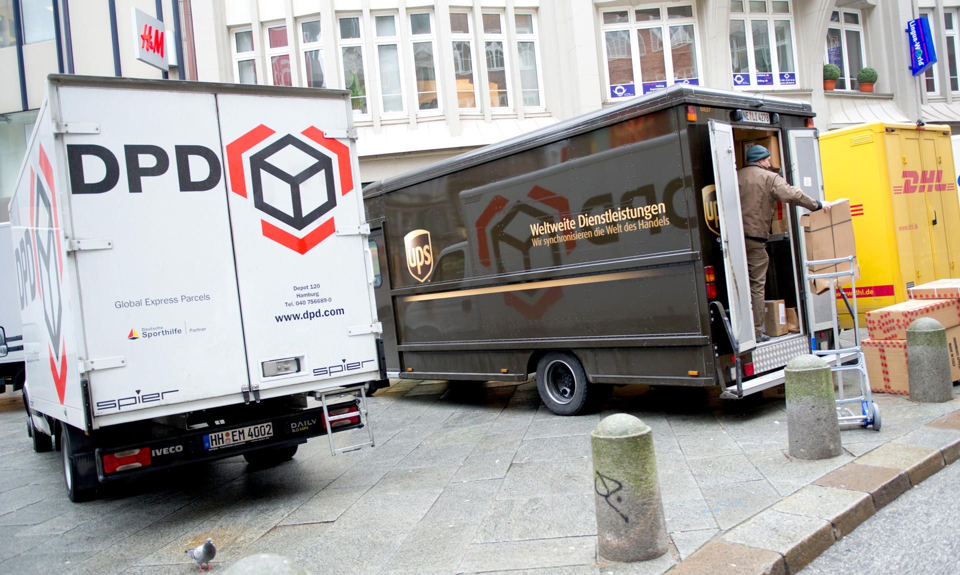 Transportwagen DPD UPS