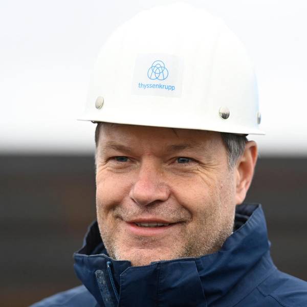Habeck mit Helm