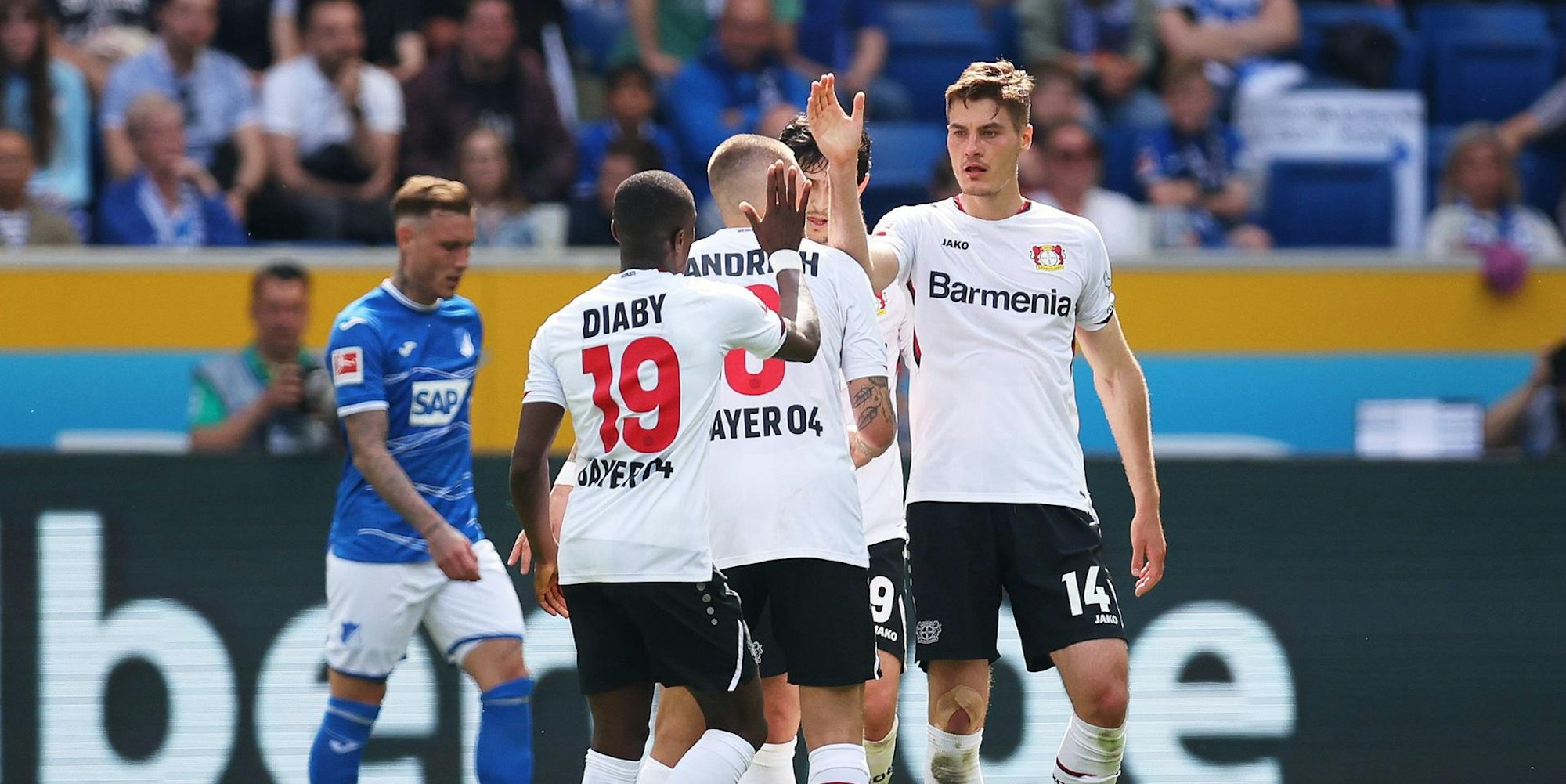 Leverkusen Schick Jubel