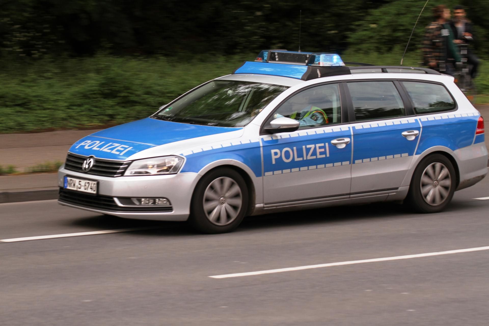 Symbolbild Polizeiauto
