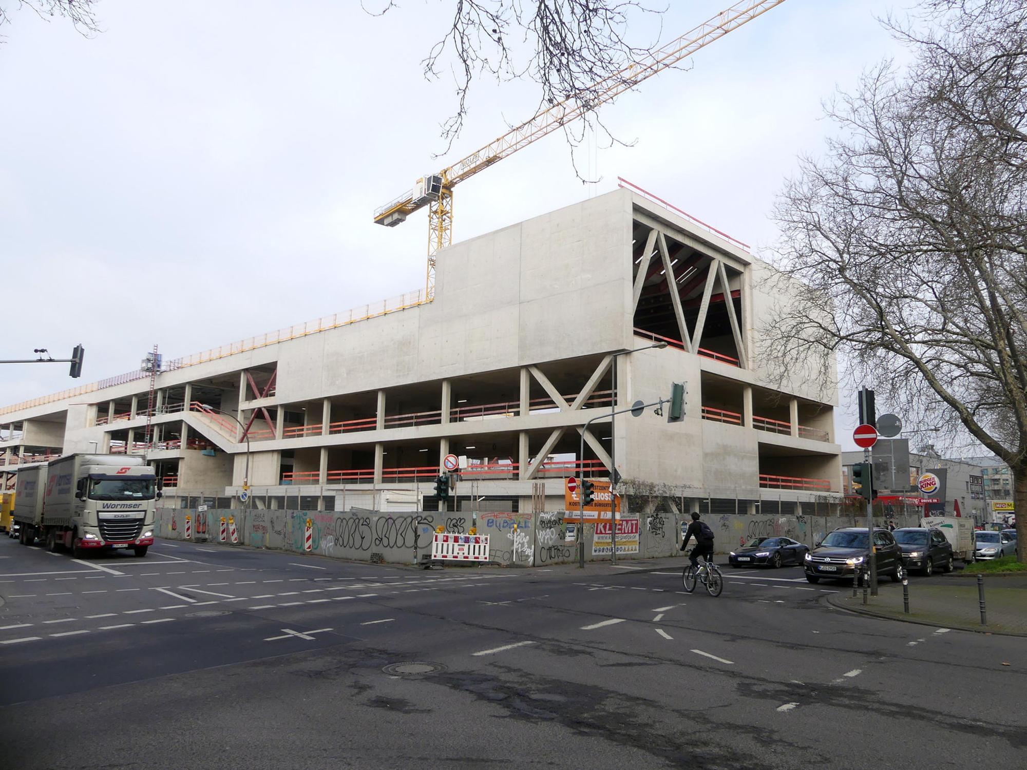 roes-heliosschule-raum-007