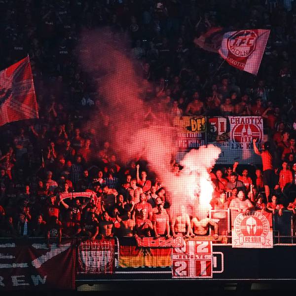Nizza Bengalo in FC-Kurve