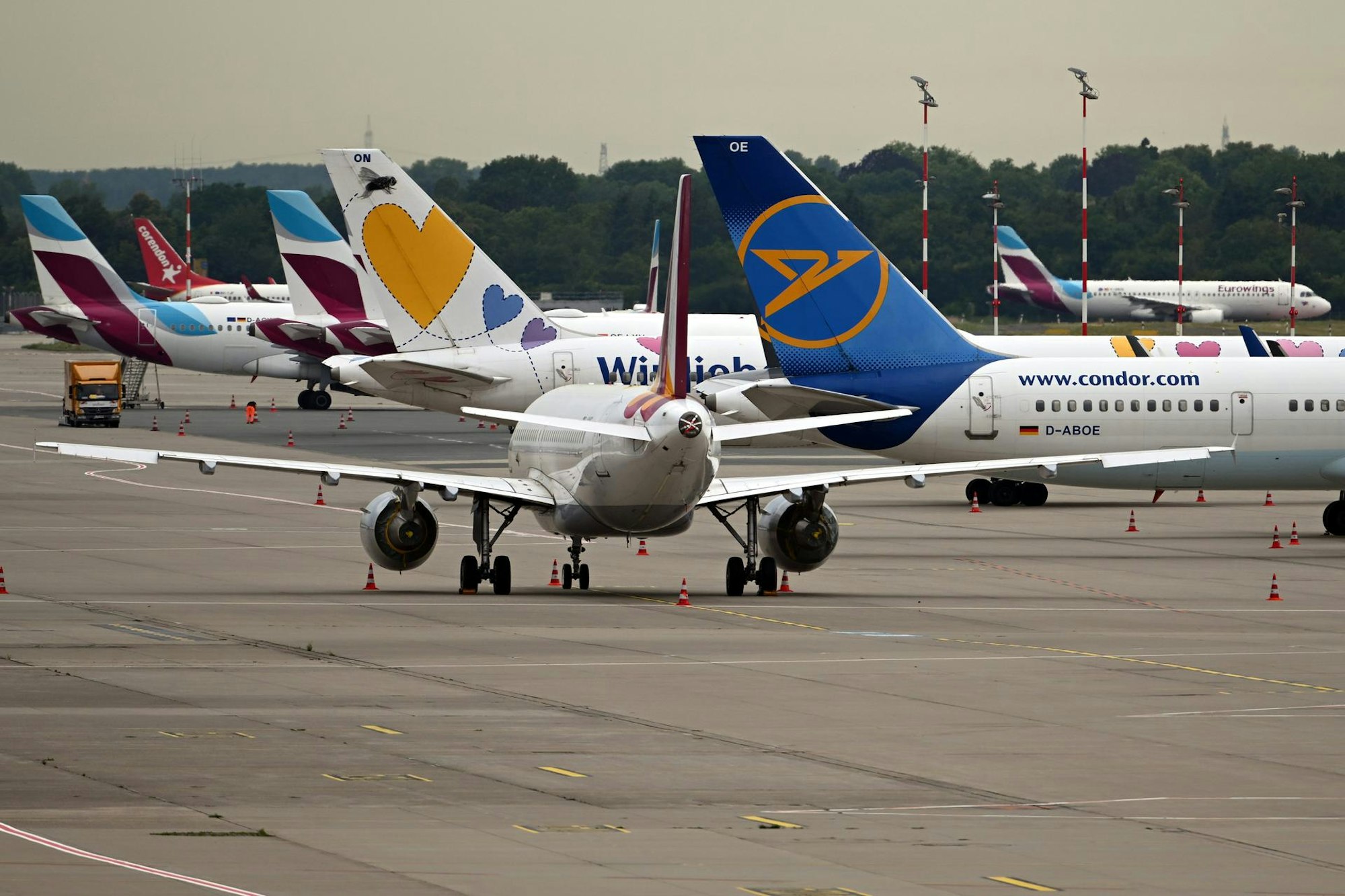 Flughafen Düsseldorf dpa