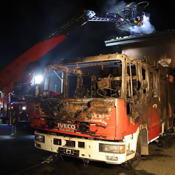 Brand Feuerwehr Hennef 1