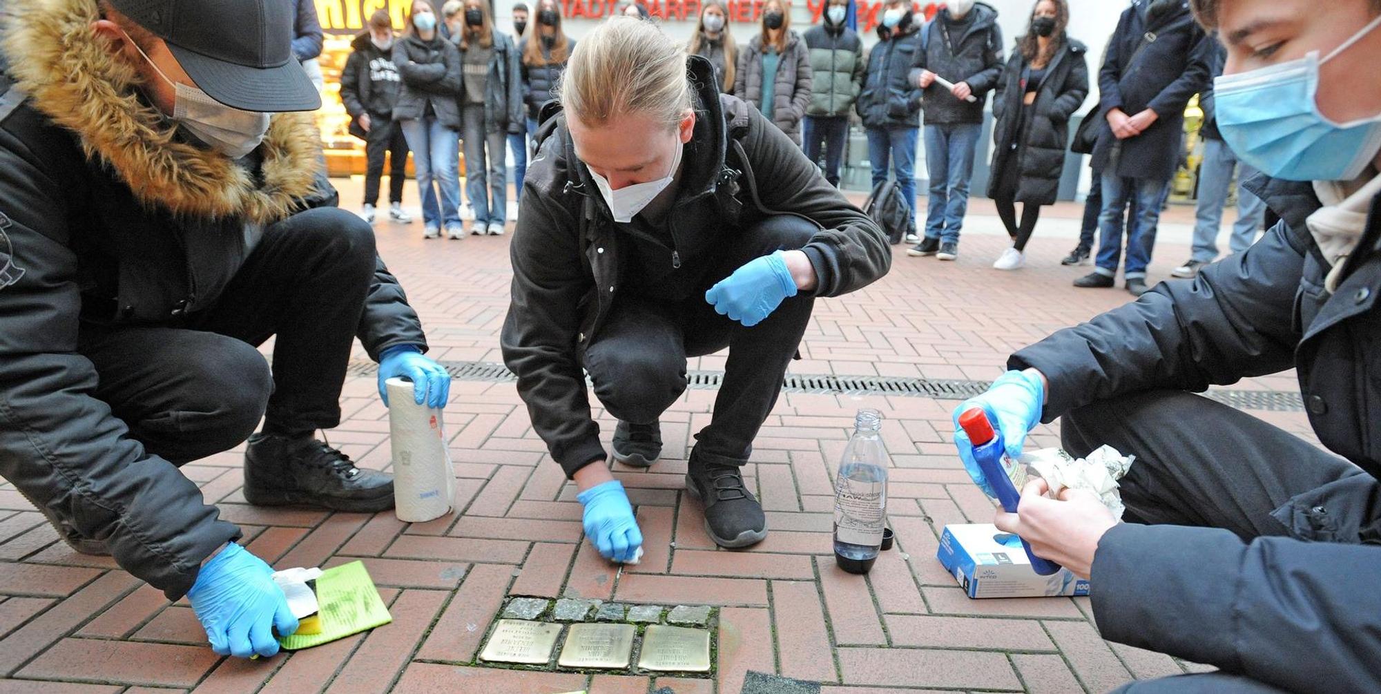 Holocaust Gedenktag Leverkusen