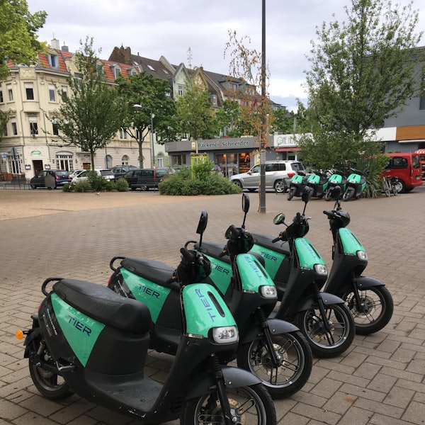 roes-e-scooter-lenau.