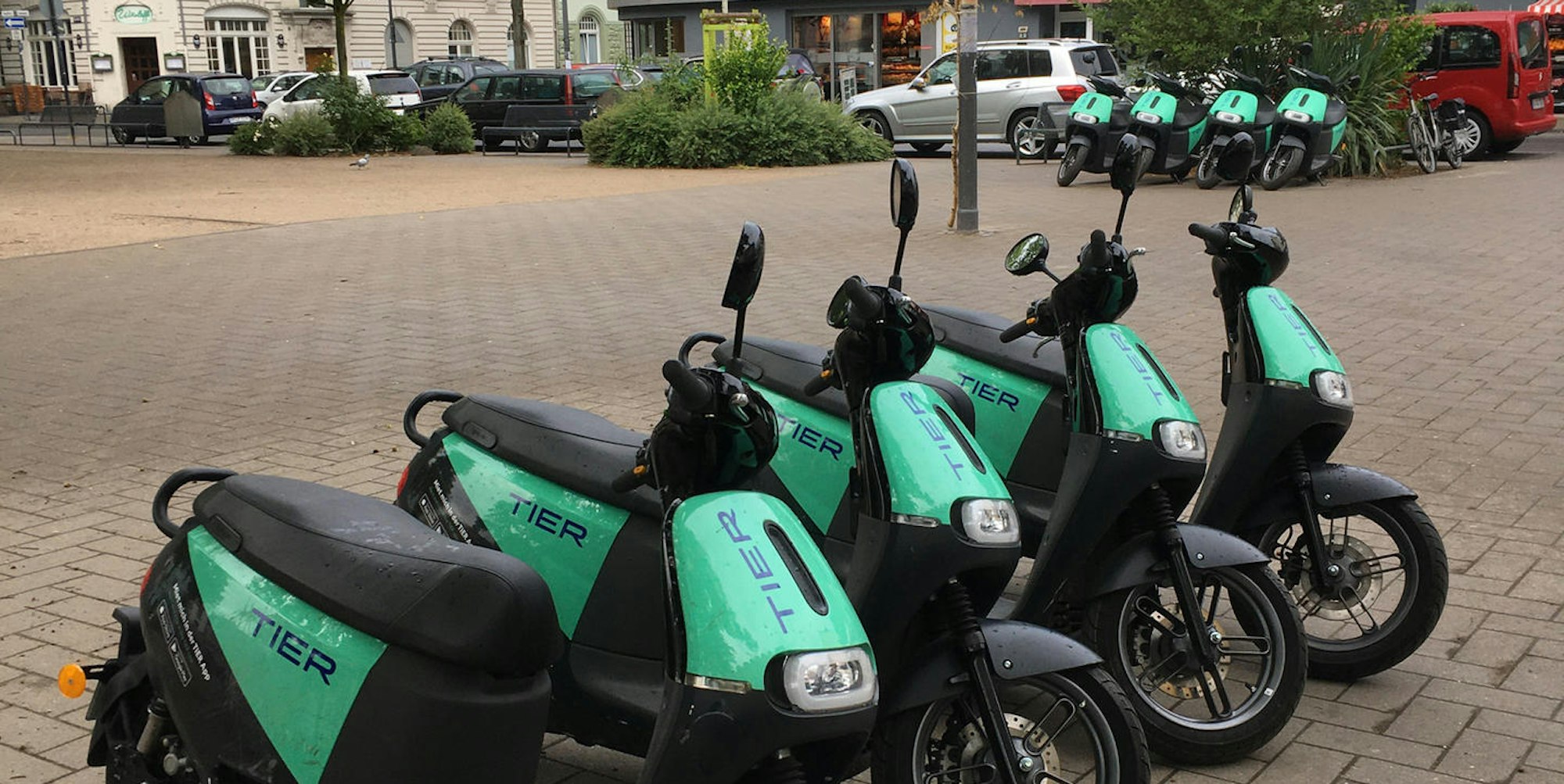 roes-e-scooter-lenau.