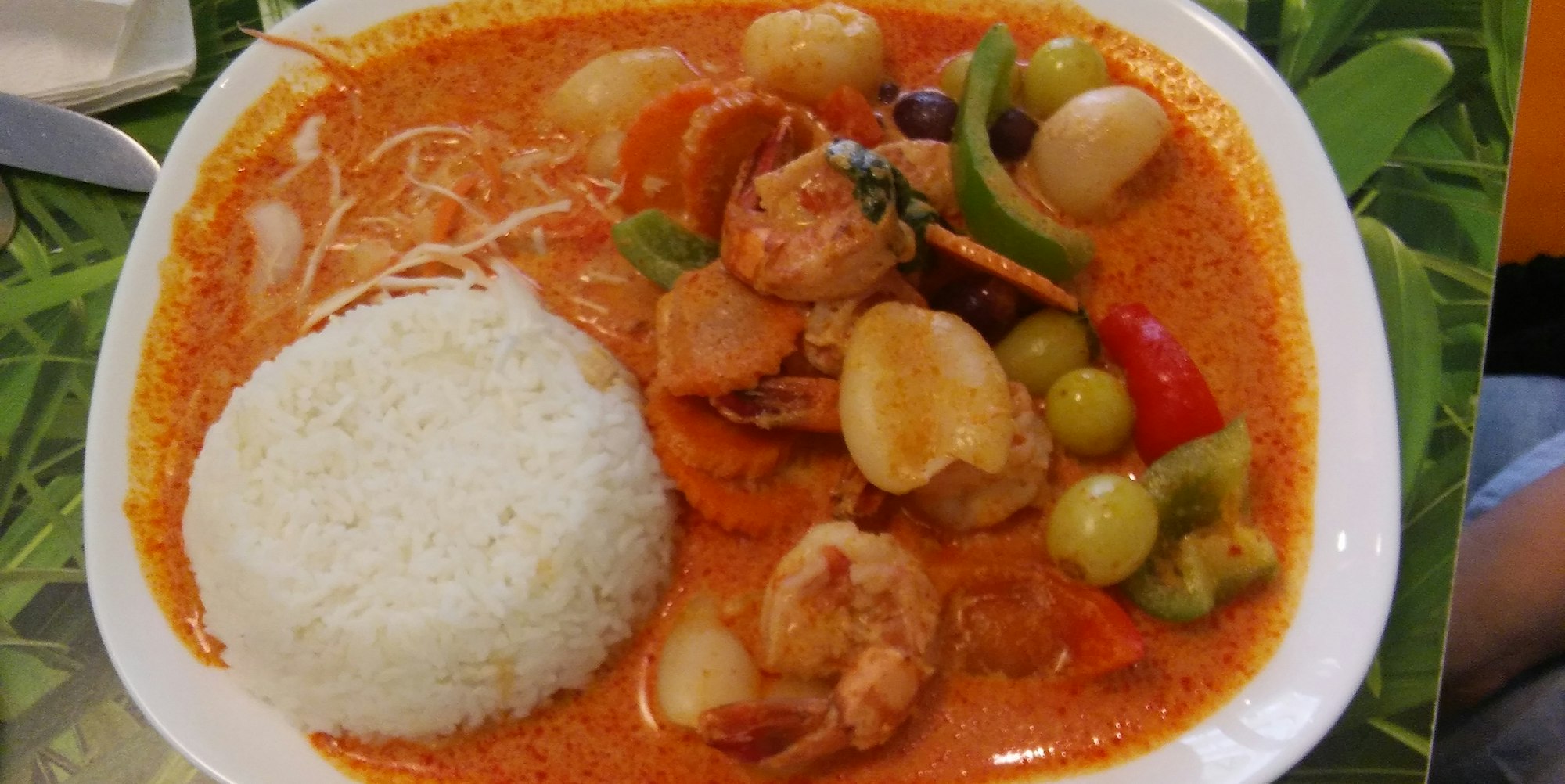 Kura-Thai Imbis lioba Lepping