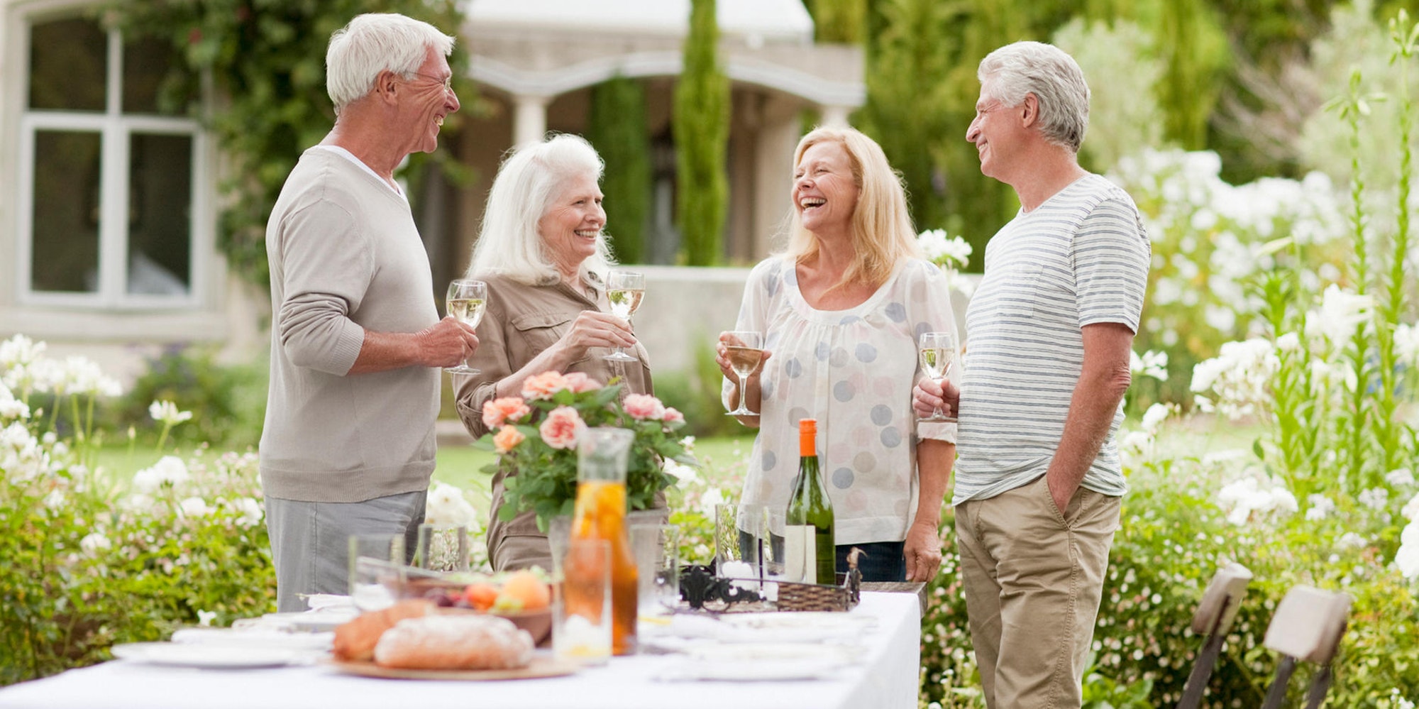 GettyImages-116377185-Weisswein
