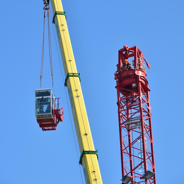 GL-Kräne-über-Gladbach