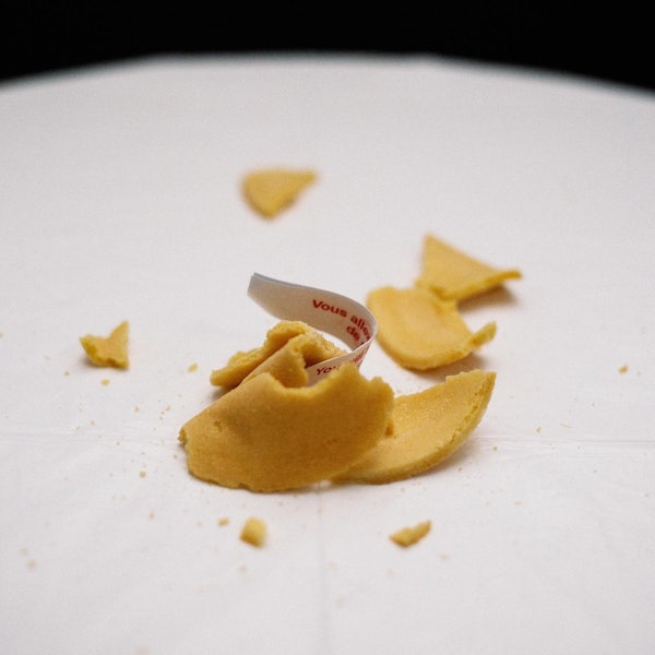 Glückskekse charles-deluvio-492790-unsplash