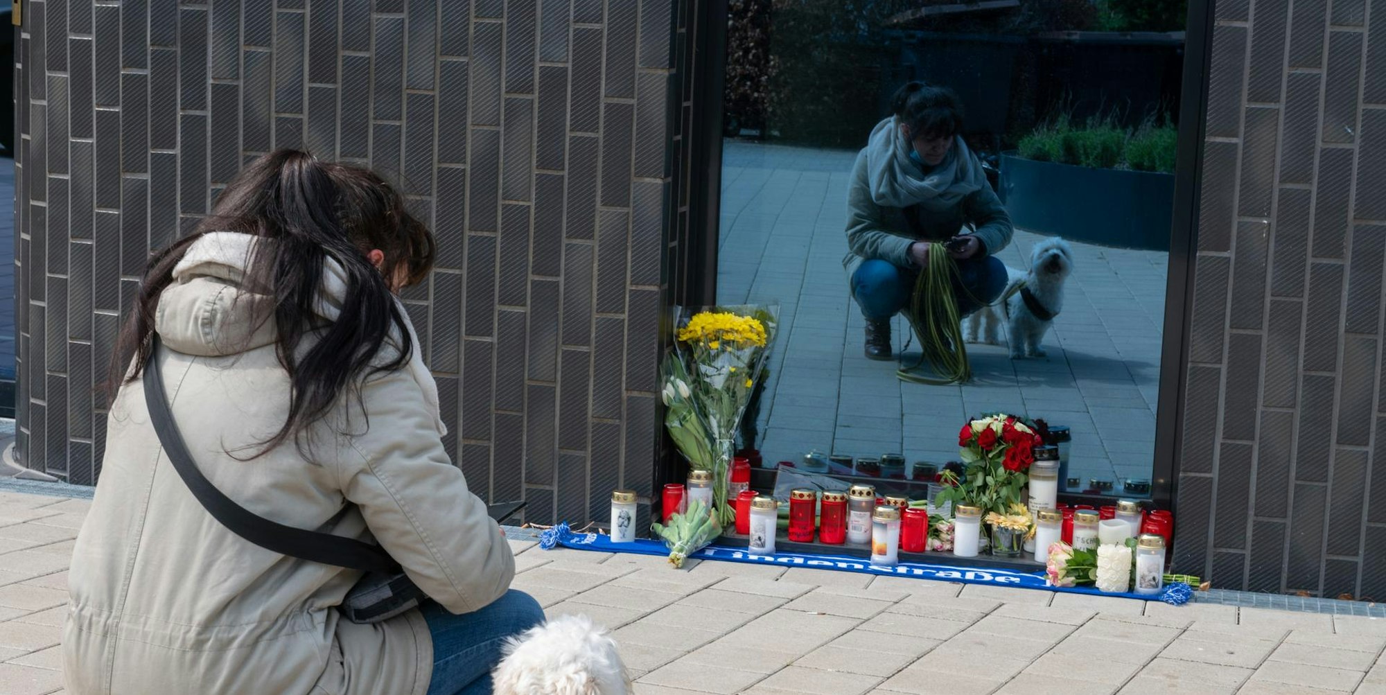 Willi Herren Haus Blumen Kerzen