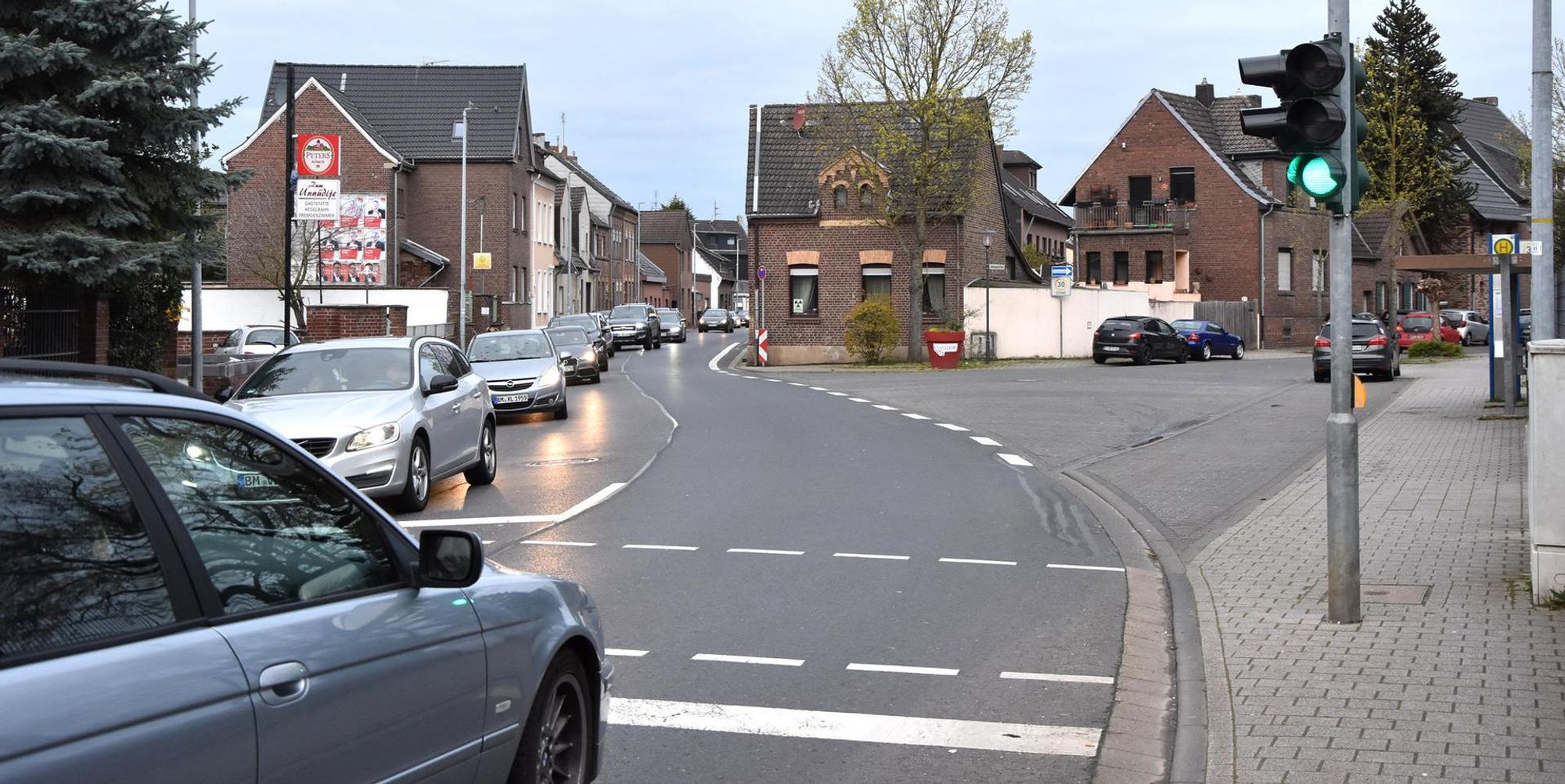 el-Leitplanke-Gladbacher-Strasse-FTZ