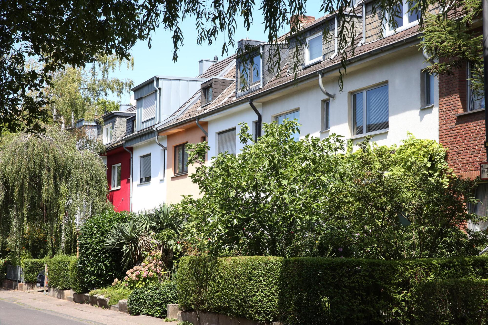 Schmale Häuser Tieckstraße