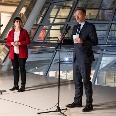 Lindner Esken PA 261022