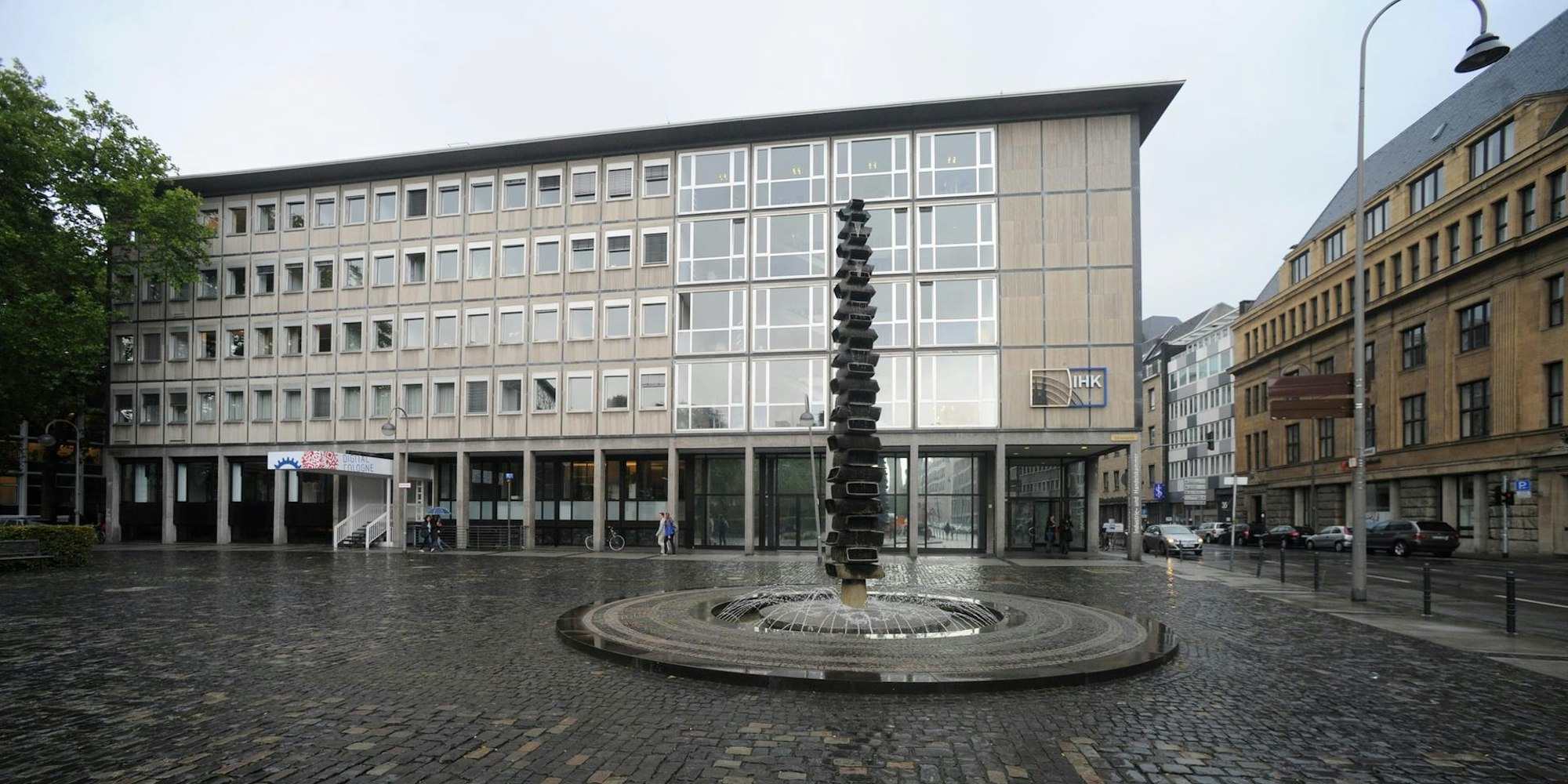 MDS-KSTA-2017-02-22-71-112662718