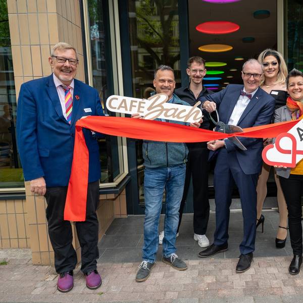 Einweihung Aidshilfe Cafe