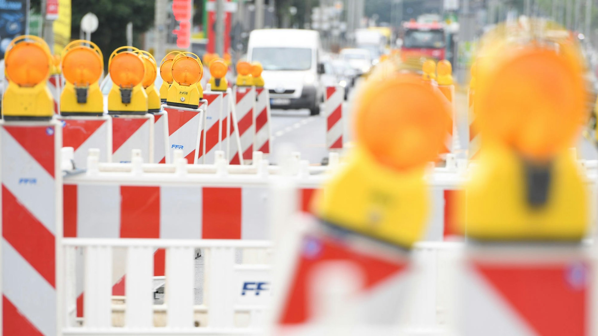 Baustelle behindert den Verkehr