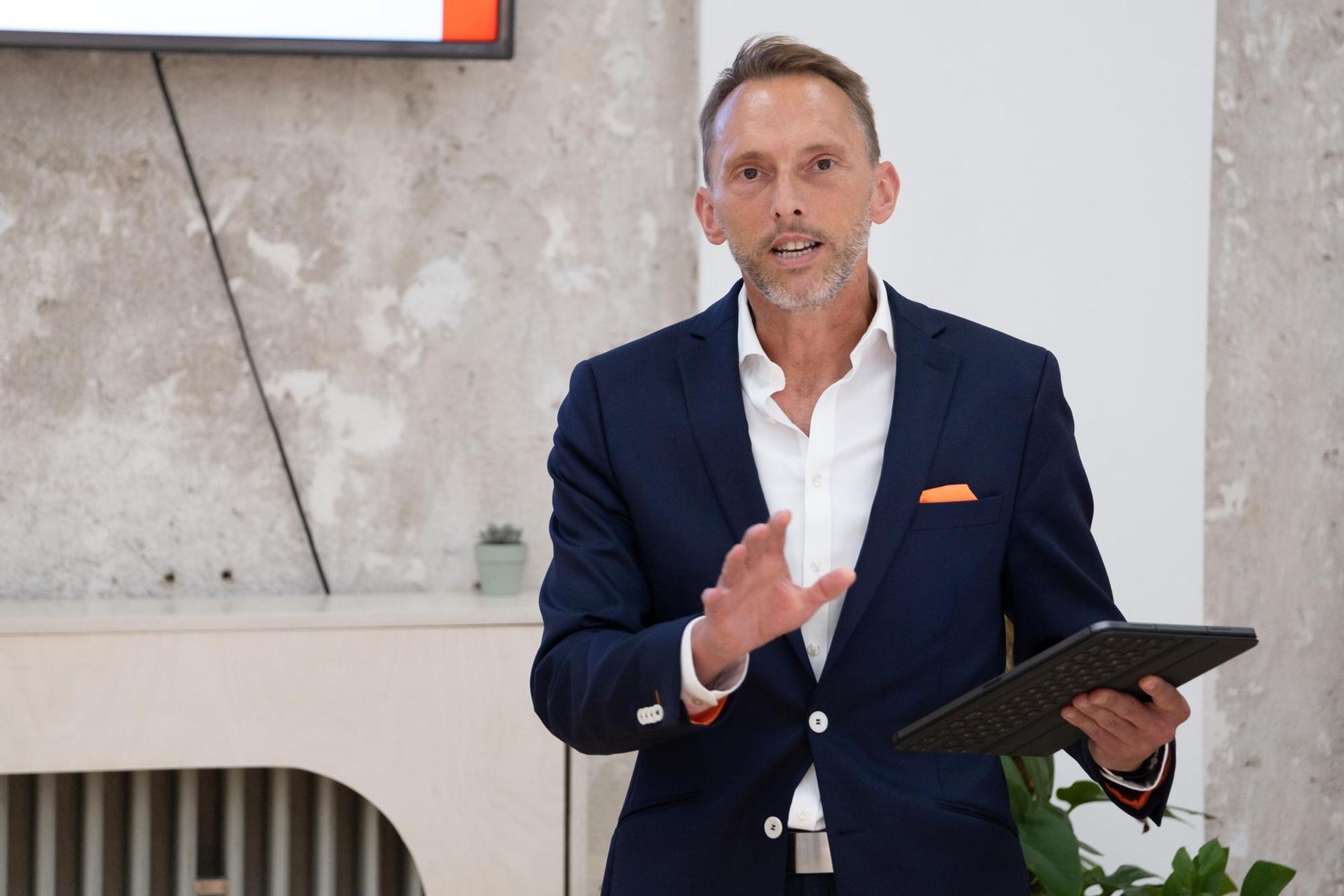 2022_05_24_KoelnBusiness_Geschaeftsfuehrer_Janssen_c_KoelnBusiness_Simin_Kianmehr