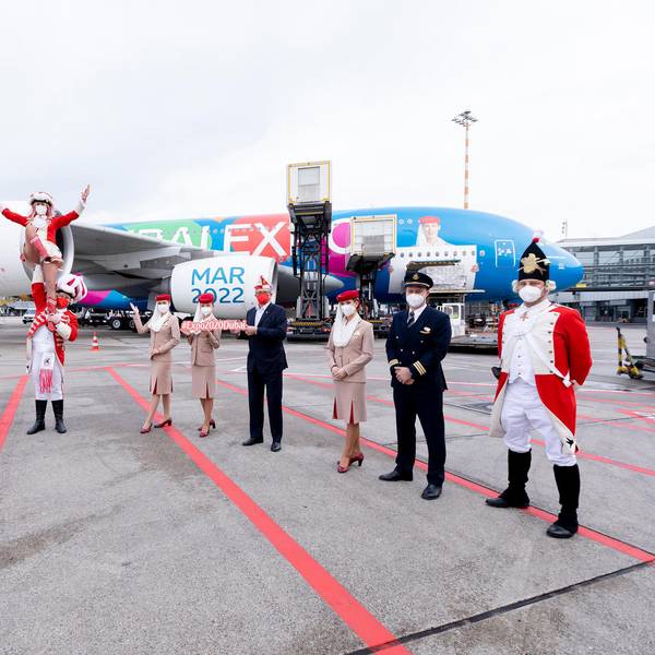 Die_Roten_Funken_vor_Abflug_nach_Dubai_Credit_Andreas_Wiese_Flughafen_Düsseldorf