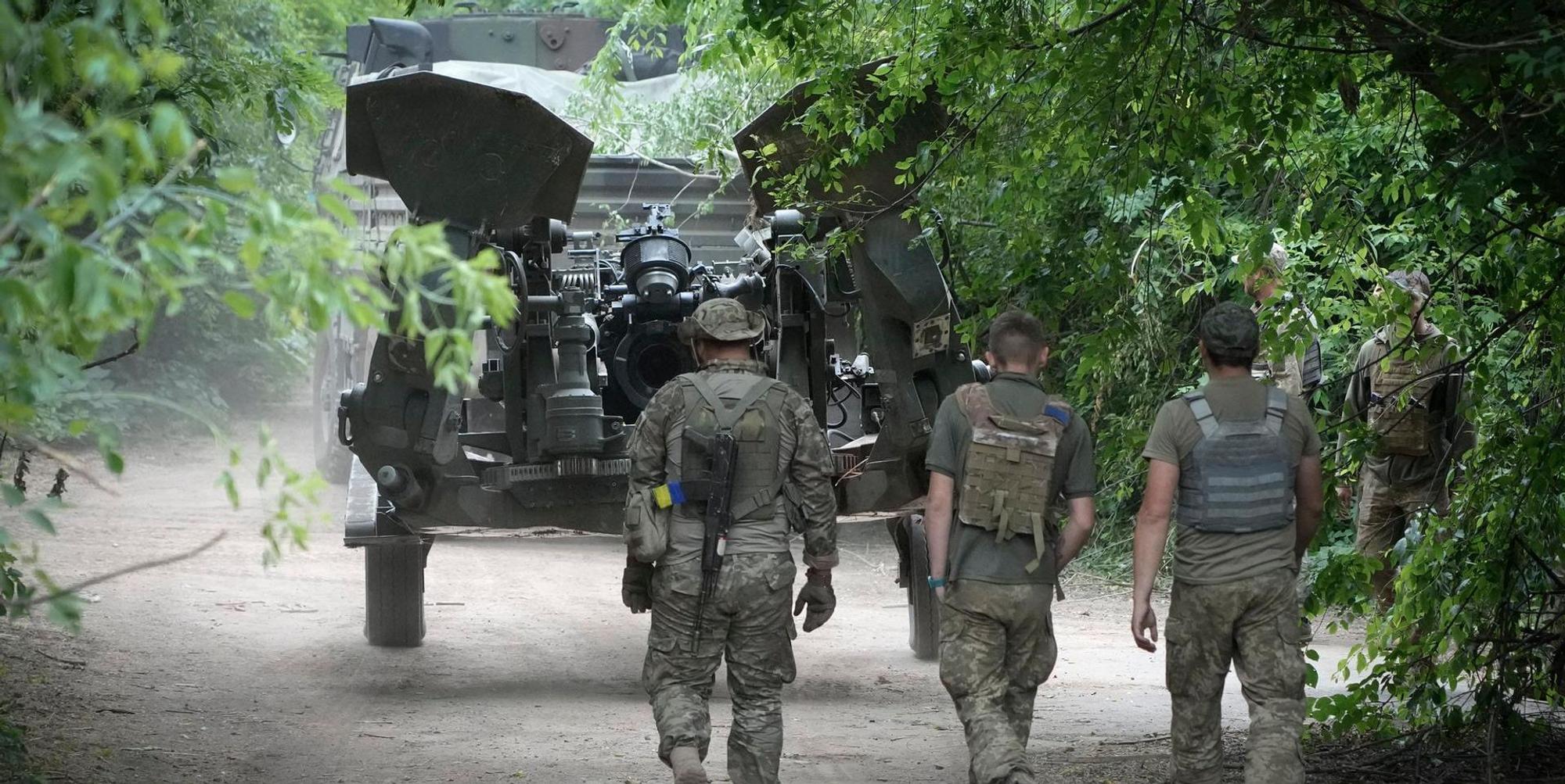 Ukraine Donezk schwere Waffen